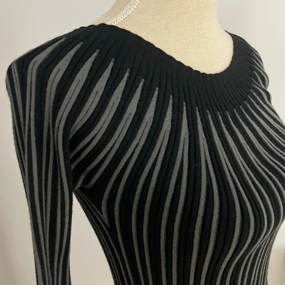 Emporio Armani Dress Knitted Striped Knee Length Size 38 XS Black Gray White - Picture 6 of 13